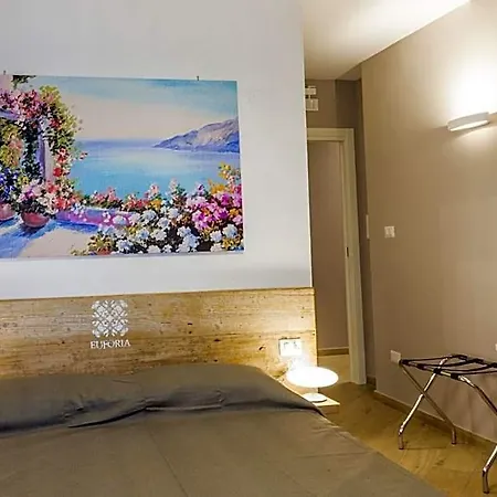 Euforia - Tre Sedi - Three Locations 住宿加早餐酒店 那不勒斯