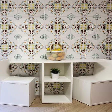 Euforia - Tre Sedi - Three Locations 3* Naples