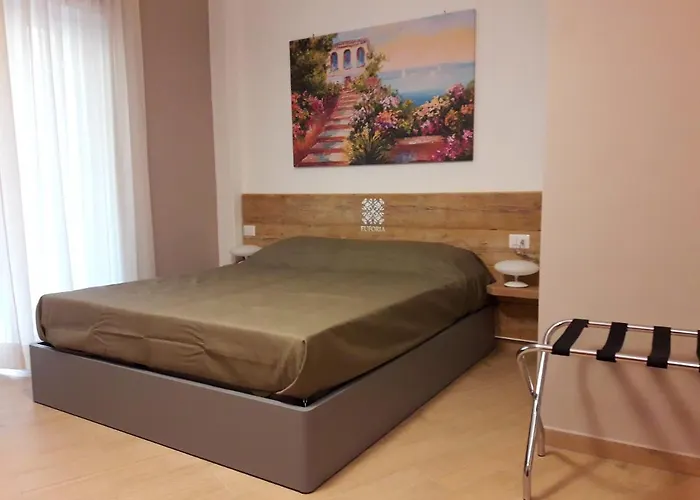Euforia - Tre Sedi - Three Locations 3* Napoli