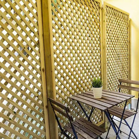 Euforia - Tre Sedi - Three Locations Couette-café Naples